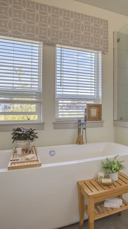 Valance Hanging Service detail